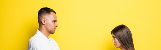 9 PUNAST LIPPU, MIS NÄITAVAD, et teie suhtel pole ühist tulevikku