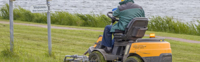 Haapsalu niidab muru peamiselt linnasüdames