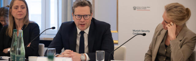 Asekantsler Roger Münchenis: Venemaa hübriidrünnakud tuleb avalikustada, omistada ja neile tuleb reageerida