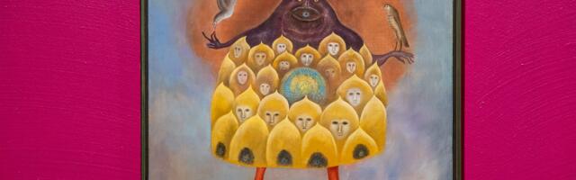 Habetunud vanamoor kuuldesarvega käekotis