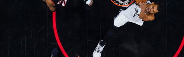 Spurs elas end 76ersi peal välja