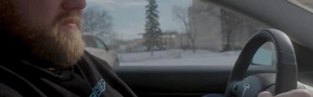 VIDEO | Kanada juutuuber sai 600 000 km sõitnud Teslaga valusalt pügada