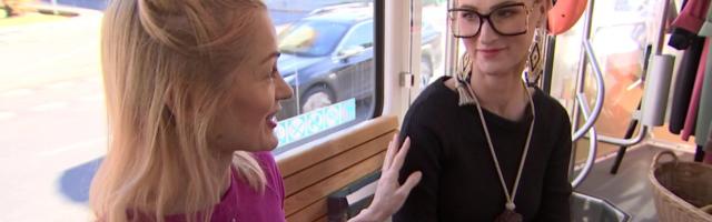 Reporter: Moelooja Marilin Sikkal hõivas sünnipäeva pidamiseks terve trammi