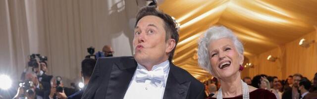 Elon Muski ema on omaaegne tuntud supermodell. «Ma olin kuulus, kuni Elon sai kuulsaks.»
