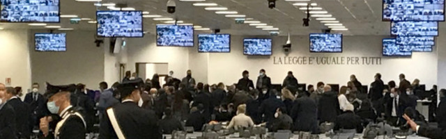 Itaalias algas aastakümnete suurim maffiaprotsess Calabria organisatsiooni ’Ndrangheta ühe klanni üle