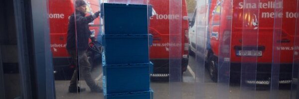 Kantar Emor: eriolukorras tellitakse internetist enim kulleriga valmistoitu ja toidukaupu