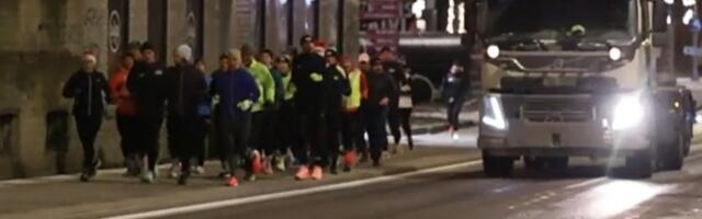 DELFI VIDEO | Kopli sörkijad alustasid jõululaupäeva hommikut rahuliku „viiekaga“. „Tule, nagu oled! Kõik võetakse vastu“