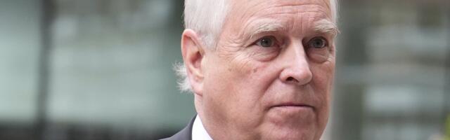 Skandaalid said saatuslikuks! Prints Andrew loobus kuninglikest tiitlitest