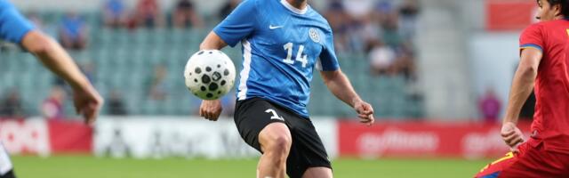 OTSEBLOGI JA FOTOD | Vassiljev ja Teniste vahetati pooltunni järel pingile. Eesti pole Andorra väravat veel lahti muukinud