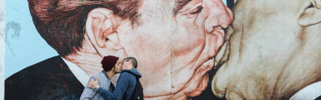 Saksamaa muutub üha enam Saksa DV-ks, kus Stasi hävitab demokraatia