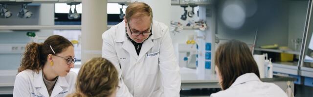 Ain Raali ja Kristel Vilbaste uus raamat teeb selgeks, kuidas taimed tervist toovad