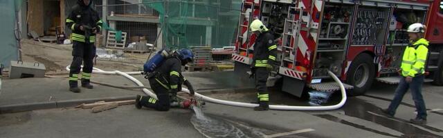 Astangul puhkes tulekahju valmivas korrusmajas!?