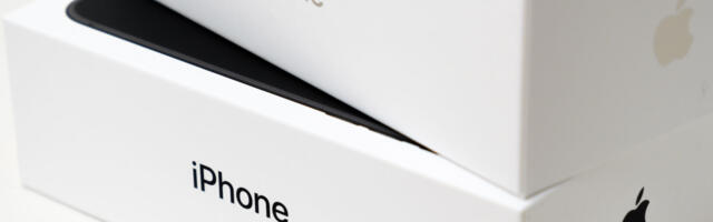 Tollimaksud nagu ameerika mäed: Apple tarnis kiiresti poolteist miljonit telefoni USA-sse, surve all on ka teised tootjad