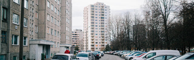 Madise: Tallinn peab kõnniteedel parkivate autodega tõhusamalt võitlema