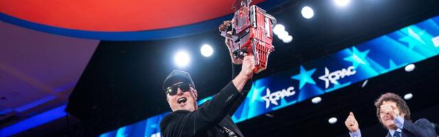 Abikäsi Valgest Majast. Kuidas Elon Musk võimendab Kremli propagandat