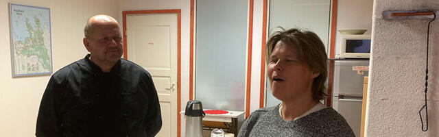 Kol­ga selt­si­ma­jas esit­le­ti Põh­ja-Ees­ti toi­du­val­mis­ta­ja­te lu­gu­sid