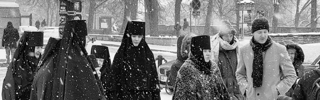 OBJEKTIIVI RAADIO ⟩ Riik rikub kirikute seaduse muutmisega rängalt usuvabadust ja õhutab tüli