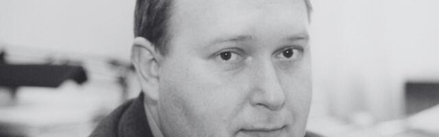 Suri poliitik Vootele Hansen