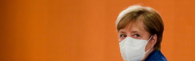 Merkel palus sakslastel tungivalt omavahelisi kontakte vähendada