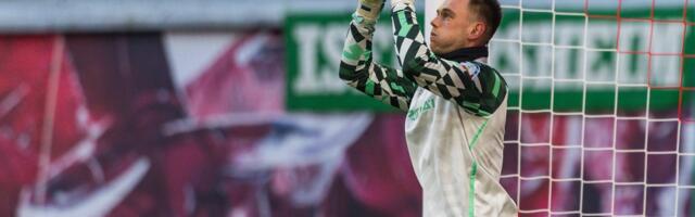 Karl Jakob Hein jälgis Werderi kehva esitust Dortmundi vastu pingilt