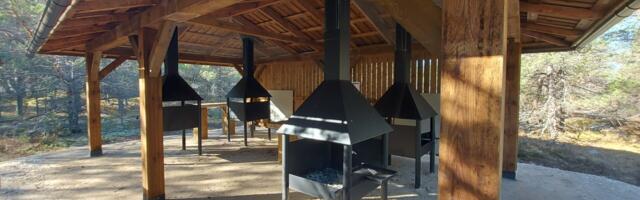 RMK ehitas Lepaaugu lõkkekohta esimese ühisgrilliala