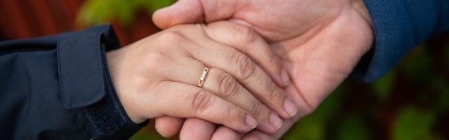 HÄÄLETA | Kas abielu peab Eestis jääma mehe ja naise vaheliseks liiduks?