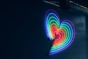 Michali-Tsahkna valitsus kavandab suurejoonelist LGBTIQ-poliitikat