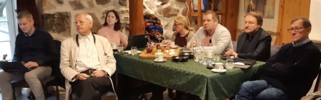 Roheliste kogu: rahvusparkide ja kaitsealade elurikkuse kaitse peab säilima ning majandustegevuse intensiivsus kaitsealadel vähenema