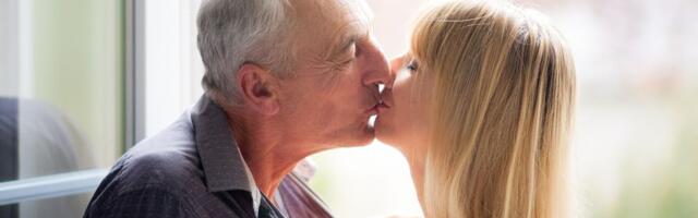 Naine, kes on suhtes 26 aastat vanema mehega: minuga flirditakse sageli mu mehe ees, sest teda peetakse mu isaks