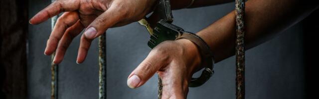 Vangi läks naine, kes teeskles absurdsel põhjusel surma