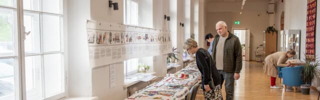 FOTOD: Eesti Raamatu Aasta 2025 piltvaip jõudis Türi Raamatukokku