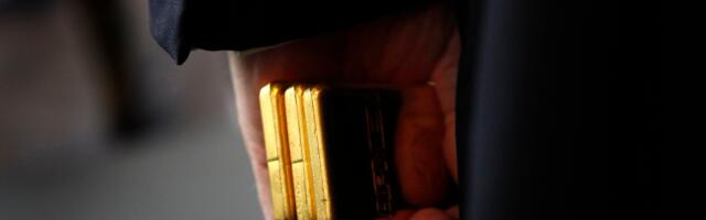 Šveitslased kinkisid Trumpile Rolexi lauakella ja kullakangi. Tollimaks vähenes üle kahe korra