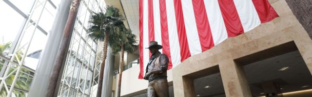 Pea pooled USA täiskasvanutest on töötud