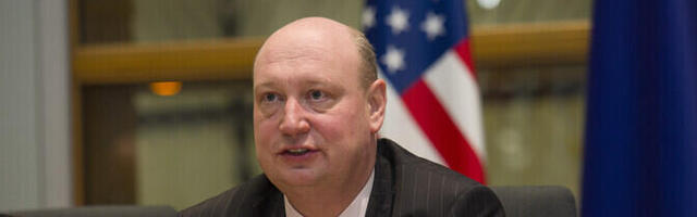 СМИ: Европейская прокуратура начала расследование в отношении Хенрика Хололея