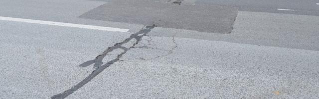 VIDEO JA FOTOD | Vabaduse väljak praguneb, koliseb ja mureneb – avastati tõsine ehituspraak
