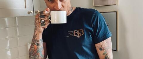 KLÕPS: TANEL PADAR avaldas foto elust kolme naisega