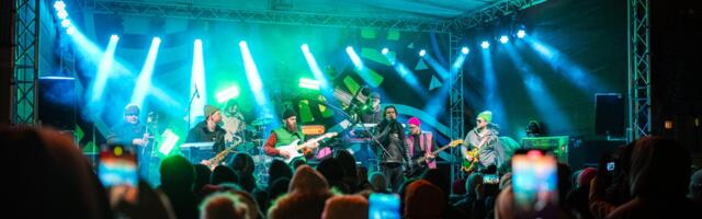 Umbõ hää pidu! Võrukad avasid kultuuripealinna aasta Uku Suviste, Anguse ja kauge külalisega põhjast