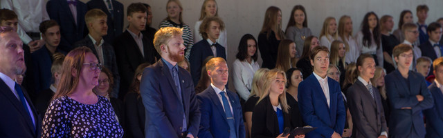 GALERII: Saaremaa Gümnaasiumi avaaktus