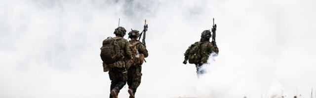 Ajateenistuse läbinud töötajad teenivad aastas pea 2500 eurot rohkem ning on kõrgema stressitaluvusega