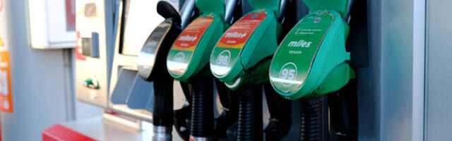 Водитель, девять раз не заплативший на АЗС за топливо, объяснил свои поступки забывчивостью