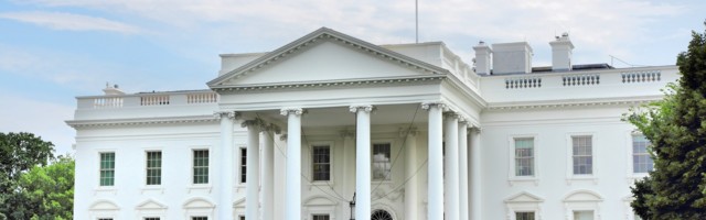 Huumor. Miks ei pääse Trump enam Valgesse Majja? Sest see on FOR BIDEN