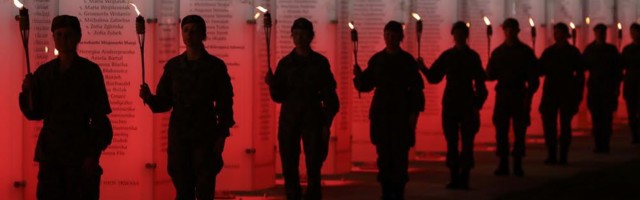 Poola tegi holokausti valedega võitlemiseks mälestuspargi