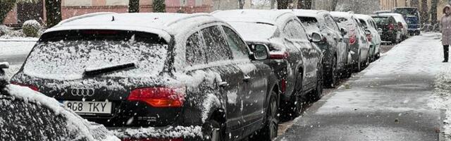 Департамент транспорта: из-за снегопада дороги в Ида-Вирумаа стали скользкими