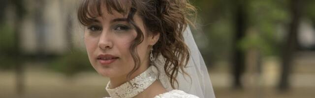 Neverovatna sličnost - Darija iz "Tvrđave" je ista ova svetska zvezda: Mreže se usijale od komentara (FOTO)