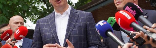 "NEĆU TUŽITI NIKOGA, VAŽNO JE DA LJUDI SAZNAJU ISTINU": Vučić reagovao na napade blokadera da je "PUCAO U LEĐA SVOM NARODU"