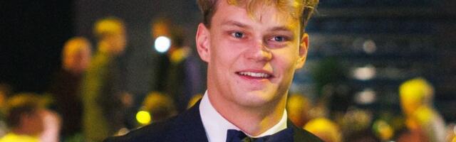 FOTOD | Koos avalikkuse ees! Paul Aron väisas auhinnagalat kallima seltsis