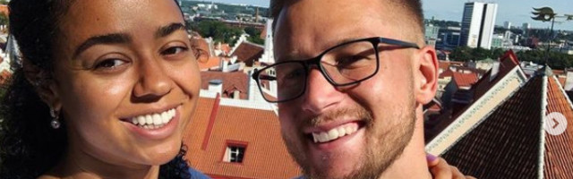 KÜMNEVÕISTLEJA JANEK ÕIGLASE kallim näitas uhket kihlasõrmust