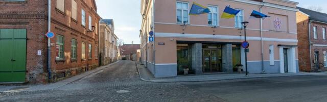 Viljandi vallamaja läks oksjonile
