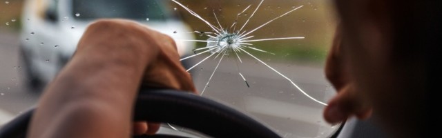 Miks on ohtlik liigelda sõidukiga, mille esiklaas on kahjustunud?