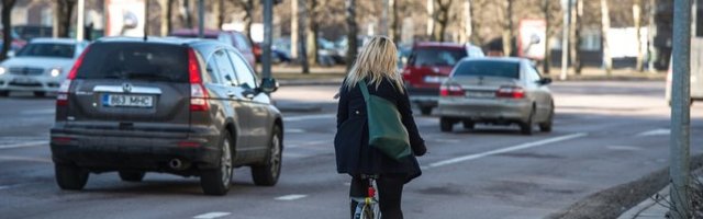 Kas jalgrattur peabki võimalusel kergliiklusteel sõitma?